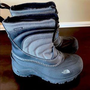 North face boys snow boots